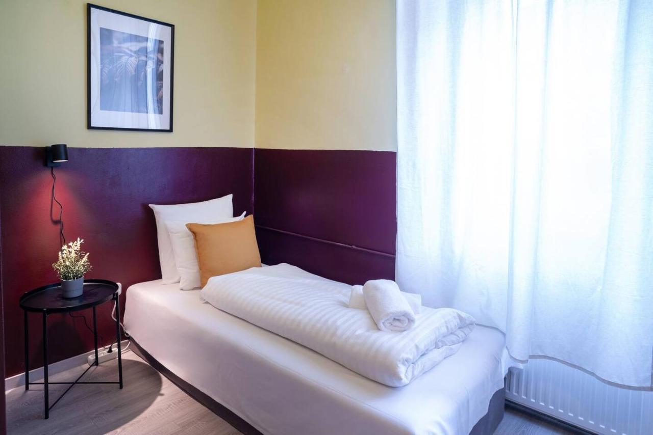 Central And Large Ac Home Away From Home Budapest Eksteriør billede
